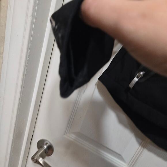 Ariat AriatTEK Black Softshell Jacket Size M Women’s Outdoor Riding - Picture 8 of 8